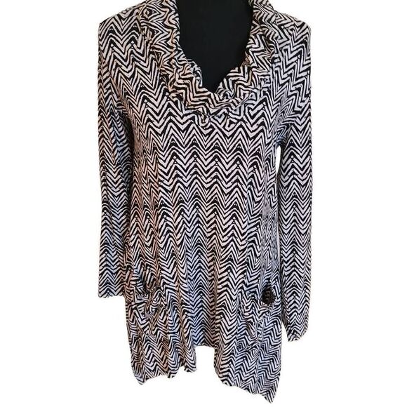 Chelsea & Theodore Womens Chevron Draped Neck Tunic Black White Size Medium - Picture 13 of 15
